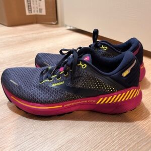 Women’s Brooks Adrenaline Running Shoes Blue Pink Green